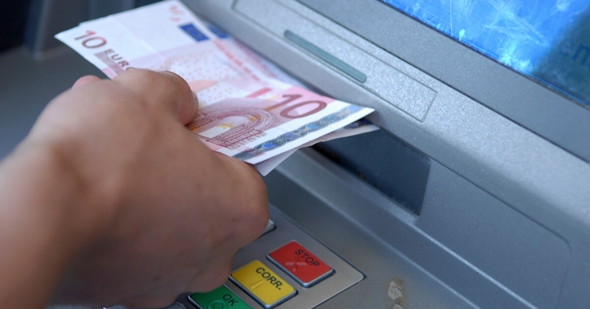 Actie voor behoud geldautomaat in Budel-Schoot