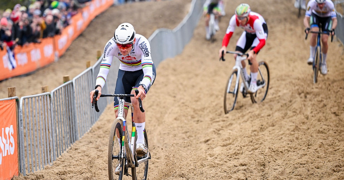 LIVE | Mathieu van der Poel in de kopgroep in Koksijde, wint de Brabander ook zijn derde veldrit van