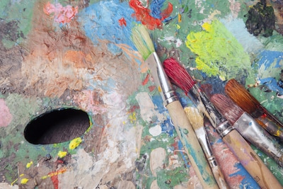 Expositie in Jobfactory in Helmond toont creatieve werken van Groeiatelier-deelnemers