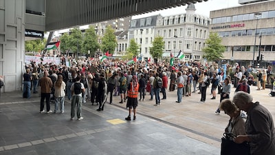 Groot Gaza-protest bij station Tilburg, ook potten en pannen in Breda en Eindhoven