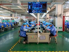 Rechter fluit Duitse webwinkel terug: verplichte vernietiging van Signify-producten