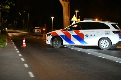 Gewapende groep overvalt evenementenlocatie in Rijsbergen: politie zet de weg af en zoekt met heliko