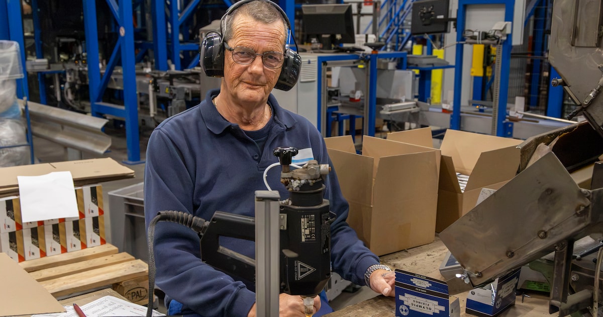 Peter (65) zit bijna z’n hele leven al in de spijkers: ‘Ginne mens voor ...