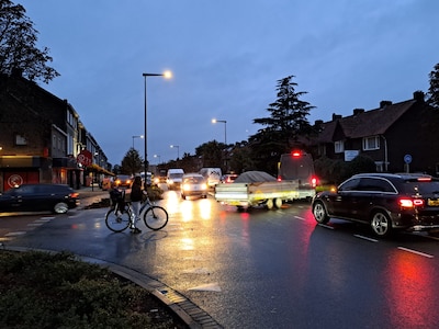 Verkeer mijdt deels afgesloten Leenderweg bij Eindhoven: chaos blijft uit, lijkt zelfs rustiger dan