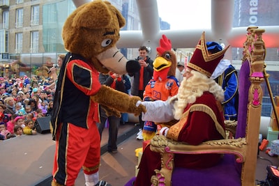 Terugblikken! Zo gezellig was de intocht van Sinterklaas 2025 in Eindhoven (video)
