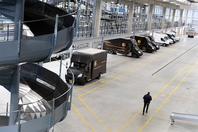 Knokpartij bij UPS kost medewerker zijn baan, maar werkgever was te traag met ontslag