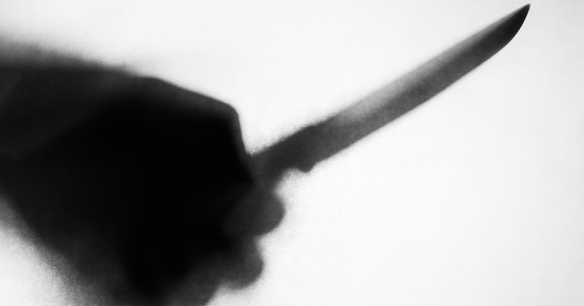 Man aangehouden nadat hij agent met mes probeert te steken in woning Waalwijk