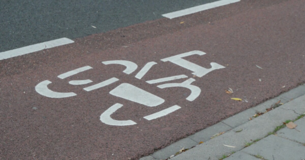 Jongetje (8) op de fiets botst op andere fietser in Heeze | Heeze-Leende