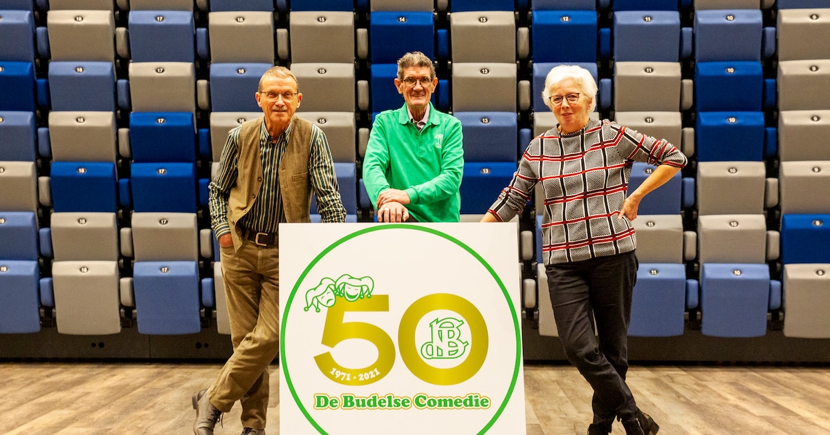 Nieuwe productie Budelse Comedie in première | Regio | ED.nl