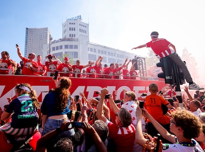 LIVE | PSV kan opnieuw kampioen worden, maar daar is nog best wat voor nodig