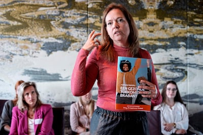 Gedeputeerde Boelema in beladen kwestie pluimveehouders: ‘We doen dit met zwaar gemoed’
