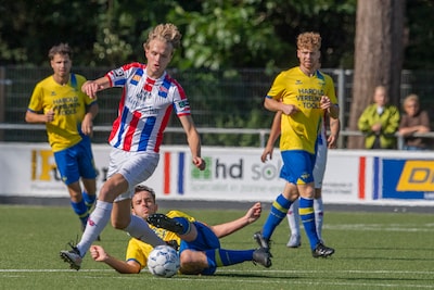 Dubbel feest voor Stiphout Vooruit na gewonnen topper tegen Mifano: ‘Ons tweede is periodekampioen, reden voor een feestje’