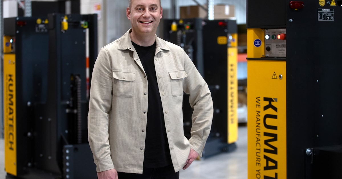 Frikandeldoosjes, deuren en papier? De palletwagens Jack en Joe van Willem vervoeren het allemaal