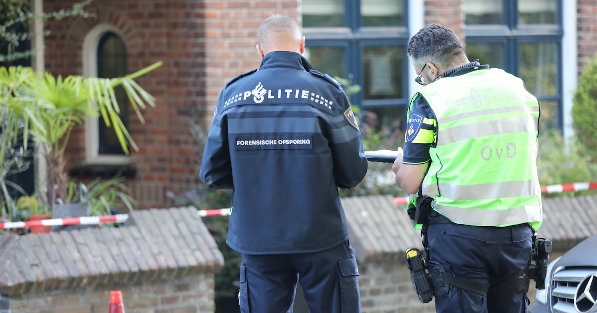 Overleden man gevonden in huis in Bergen op Zoom, politie houdt 38-jarige Roosendaler als verdachte 