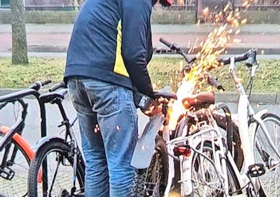 Heezenaar krijgt taakstraf voor helen e-bikes, maar vrijspraak voor diefstal lokfiets