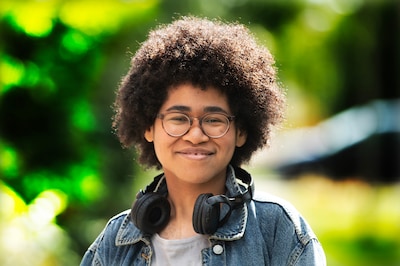Na moeizame zoektocht heeft Oluchi (16) dan toch eindelijk een bijbaan: ‘Ben overweldigd door de reacties’