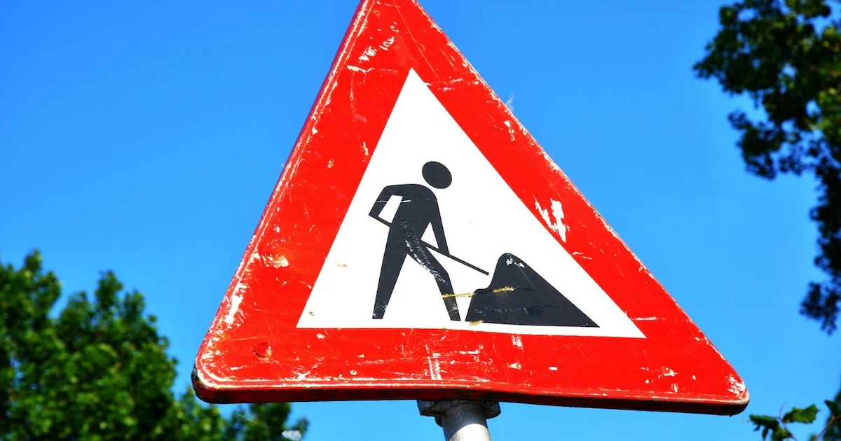 Sinkhole ontdekt bij kruising Prins Bernhardlaan in Alphen, weg afgesloten