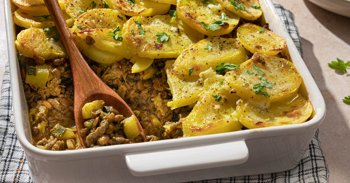 Wat Eten We Vandaag: Ovenschotel met aardappelschijfjes en pittig ...