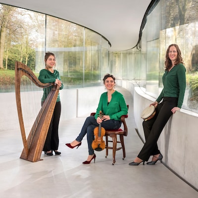 Iers concert Merain in Van Goghkerkje in Nuenen