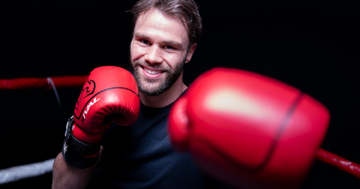 Een gevecht met Nieky Holzken leek er te komen, maar Brabants bokstalent greep net mis: ‘Dan had ik 