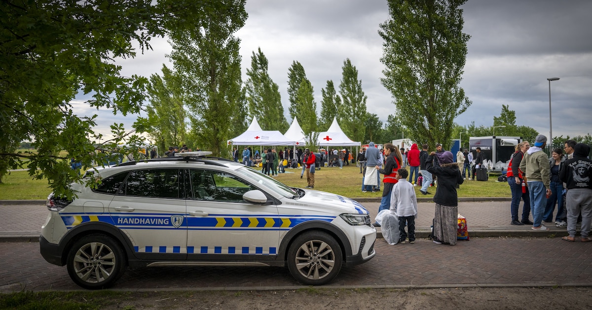 Diverse opstootjes bij aanmeldcentrum Ter Apel op eerste avond zonder hulpverlening