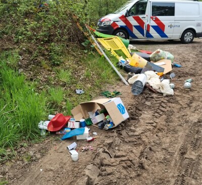 Wel erg veel afvaldumpingen in natuur bij Lierop: zoektocht leidt naar man met bijzonder bijbaantje