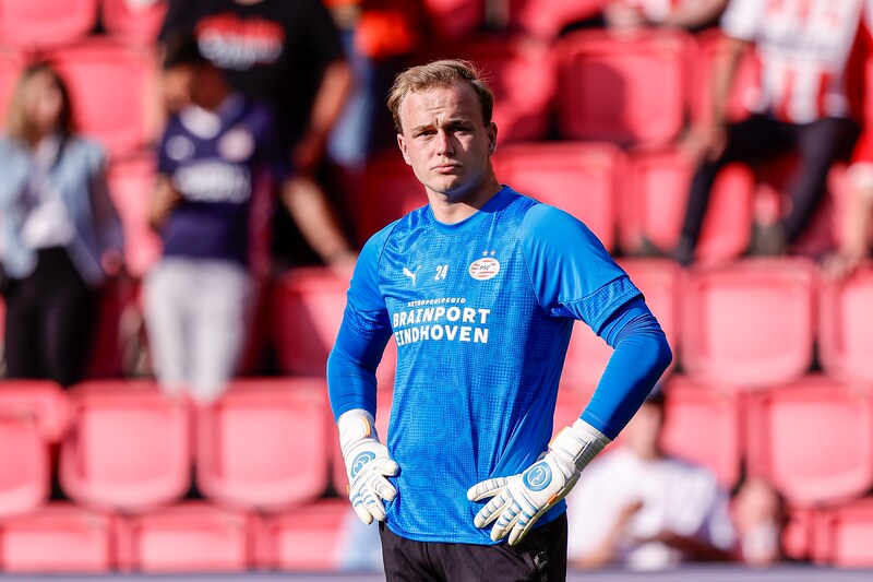 In de toekomst de keeper van PSV 1? Niek Schiks (21) vertelt hoe hij ...