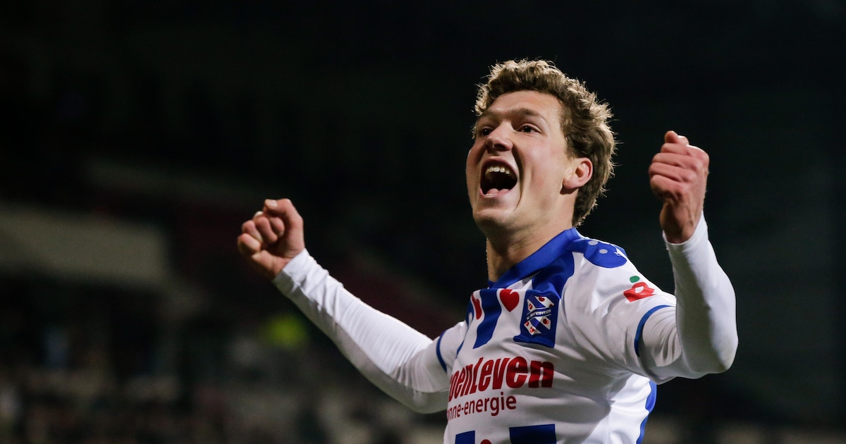 Lammers spreekt in Friesland ambitie uit: ‘Spits van PSV 1 heeft mijn ...
