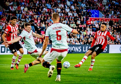 PSV begint nieuw Champions League-avontuur op eigen veld met een magere remise tegen Sjachtar Donets