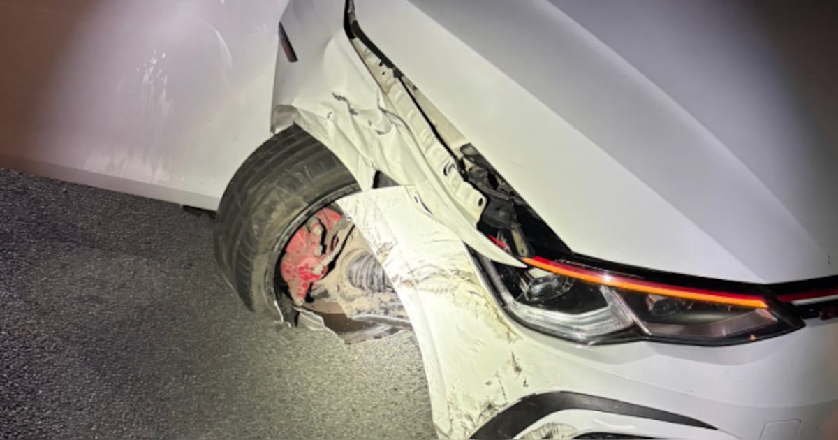 Auto zwaar beschadigd bij ongeluk op A2 bij Leende, inzittenden spoorloos