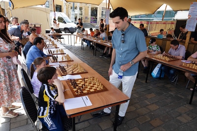 Schaken tegen grootmeester die Magnus Carlsen versloeg: ‘Hij blaast mij waarschijnlijk van het bord’