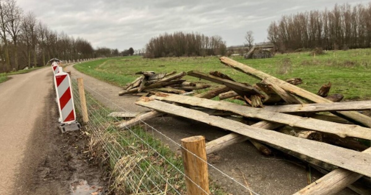 Wandelroute Ravenstein-Megen afgesloten: hekwerk scheidt inwoners van ...