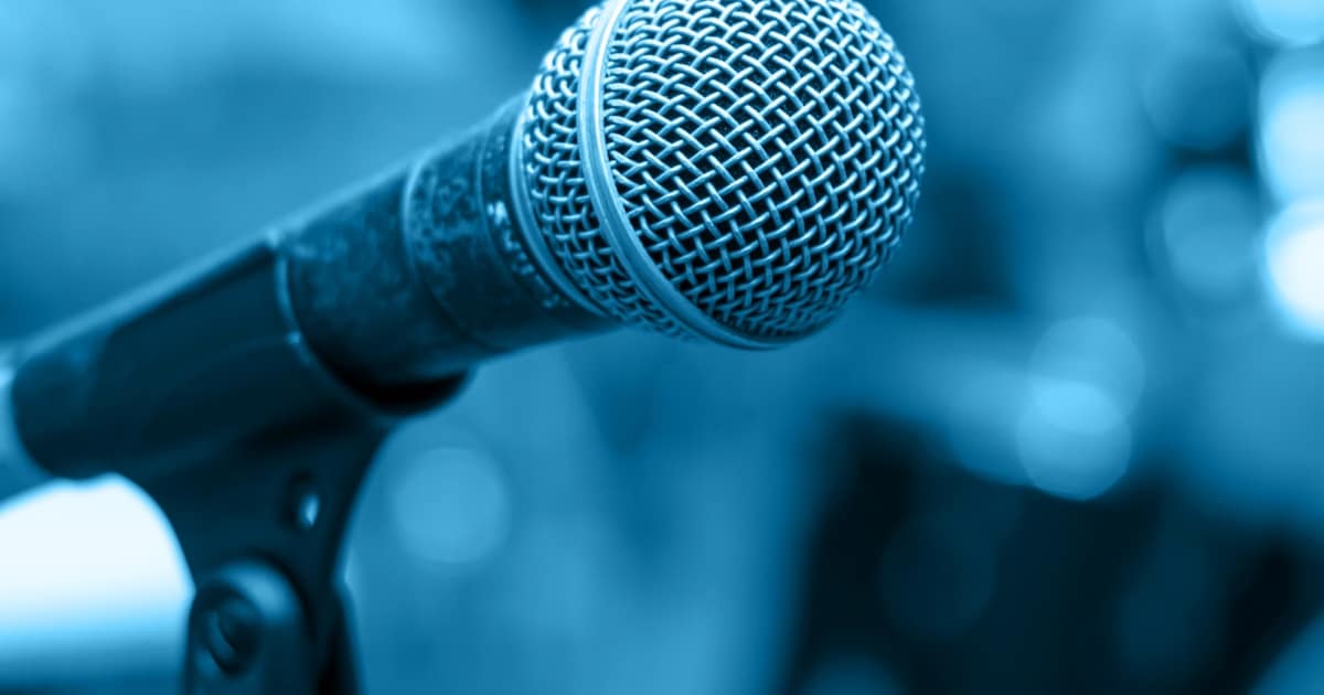 Etan Huijs Trio opent muziekseizoen met tuinconcert bij De Wekker in Reusel