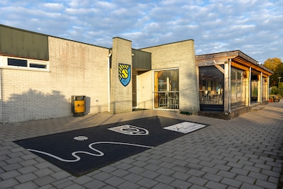 Mierlose tennisclub voelt zich gediscrimineerd nu gemeente subsidie blijft weigeren