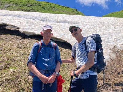 In de Franse Alpen, waar hij zo van hield, wandelde Does (70) zijn dood tegemoet