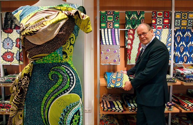 Voormalige baas Vlisco haalt uit naar huidige directie | Regio | ED.nl