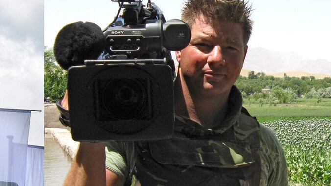 Weduwe doet aangifte tegen Russen om dood Nederlandse cameraman Stan ...
