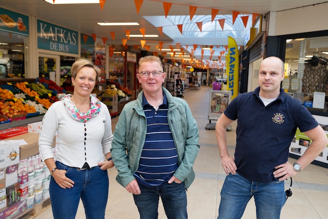 Van winkel naar winkel zonder nat te worden: De Bus zorgt nog altijd ...