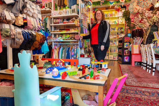 Kleding, maar ook workshops haarvlechten voor papa’s; Coco Loco bestaat ...
