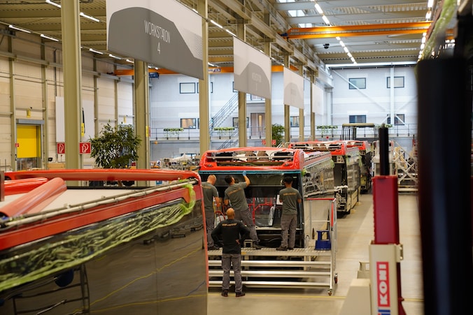 Mogelijk koper in beeld voor busactiviteiten Ebusco | Extra | ED.nl