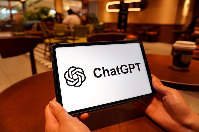 ChatGPT considers ads due to disappointing revenue