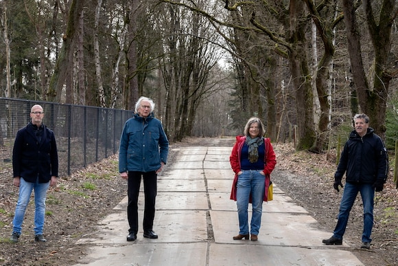 Oirschot geeft niet thuis in commotie rond verharding zandpad Jan de ...