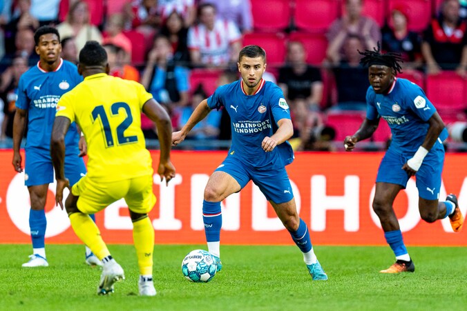 De stand van zaken bij PSV richting de Lichtstadderby: Jong PSV'ers nog ...
