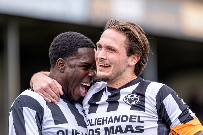 De uitslagen, doelpuntenmakers en verslagen van het amateurvoetbal ...
