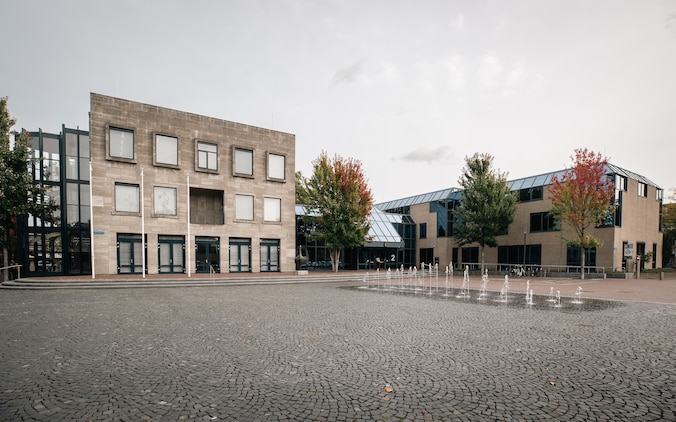 Gemeente Best donderdag telefonisch niet bereikbaar, balies Burgerzaken ...