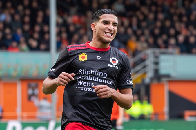 PSV wil flink lappen voor Driouech, maar Excelsior wil een deal nog ...