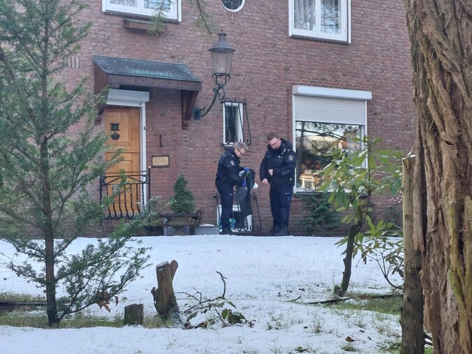 Dood gevonden echtpaar is bekende professor (99) en echtgenote (94 ...