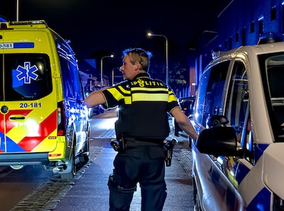 Verdachte (49) blijft nog 90 dagen vastzitten na dodelijke steekpartij in Tilburgse woning, andere v