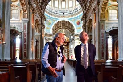 Regelt dit Tweede Kamerlid subsidie voor de noodlijdende basiliek in Oudenbosch?