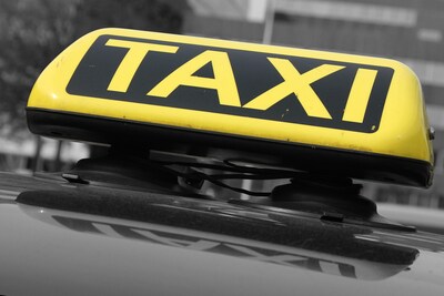 50 taxichauffeurs gecontroleerd bij festival Awakenings: ruim 30 boetes uitgedeeld